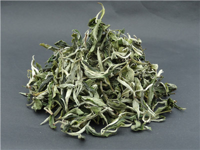 Green Tea Silver Peony