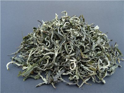 White Downy Tea Silver Maofeng
